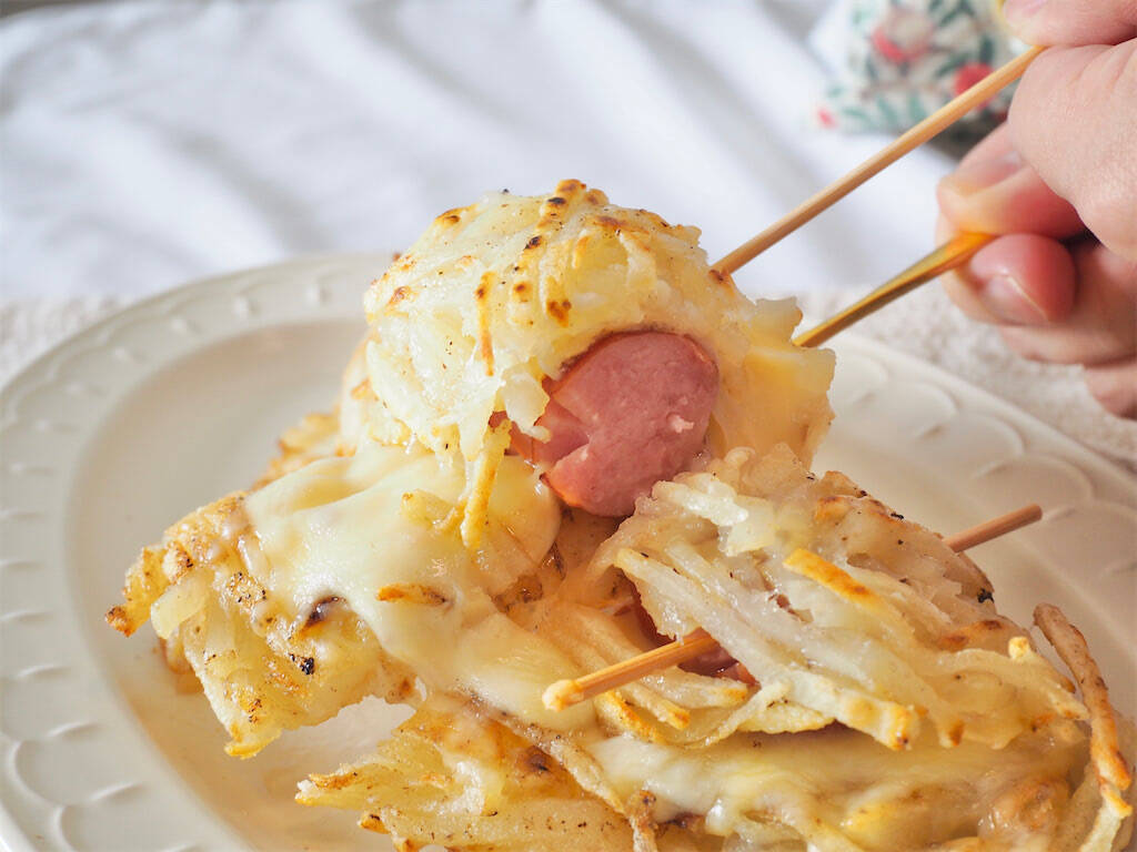 【ドイツ発】チーズとろ～ん♡ソーセージとポテトの「朝食レシピ」に挑戦！この発想は日本人にはないわ～