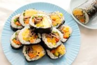 【巻きす不要のり巻き】韓国のヤミツキ巻き寿司「キンパ」作ってみた！たっぷりプルコギは焼肉のたれでOK♪