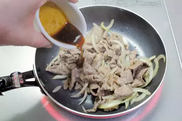 「【巻きす不要のり巻き】韓国のヤミツキ巻き寿司「キンパ」作ってみた！たっぷりプルコギは焼肉のたれでOK♪」の画像