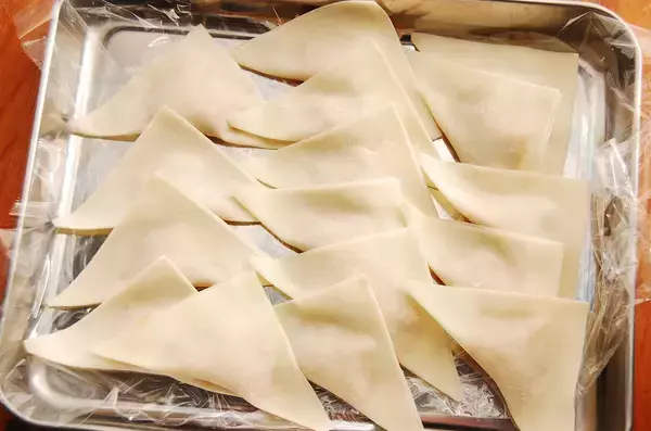 「【のどに優しい10分レシピ】とぅるん♪と食べやすい「ワンタンスープ」作ってみた！【管理栄養士直伝】」の画像