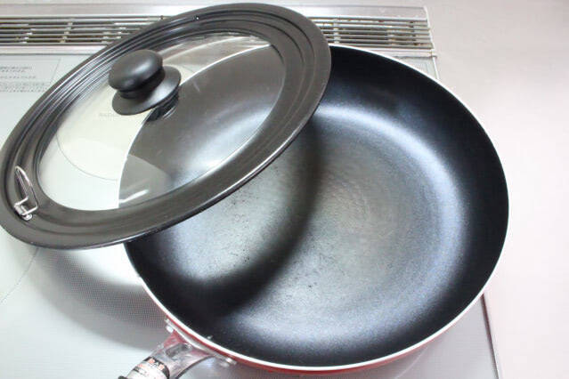 【巻かないロールキャベツ】フライパンで重ねて煮るだけ！トマトジュースで洋食屋さんの味になった話