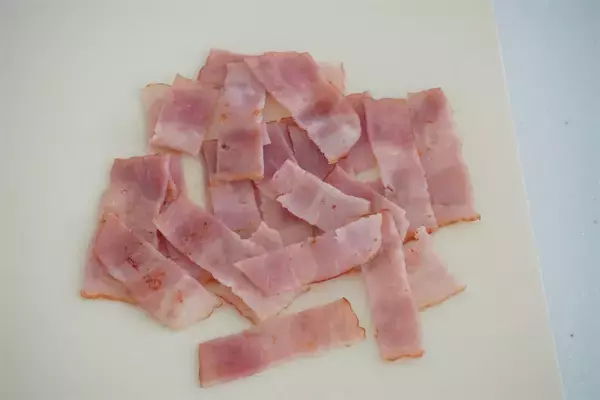 「【カット野菜に混ぜるだけ】タイパも栄養も最強♪フジッコの蒸し大豆で「ごちそうサラダ」2種作ってみた！」の画像