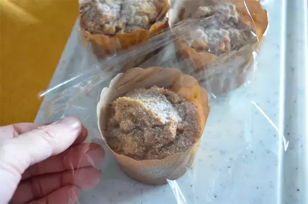 「【ヘルシー志向の方必見】米粉とおからで新感覚ケーキ作ってみた！一晩置いてもフワッホロッ♡【農家直伝】」の画像