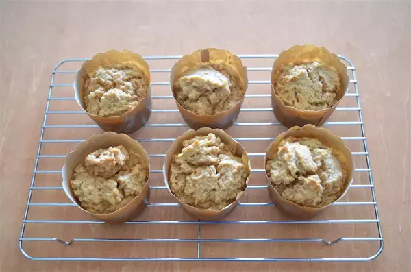 「【ヘルシー志向の方必見】米粉とおからで新感覚ケーキ作ってみた！一晩置いてもフワッホロッ♡【農家直伝】」の画像