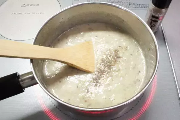 「【旬のきのこを贅沢に4種も使えば…】絶対旨いやん♡素材のピュアな味わい「きのこのポタージュ」作ろう」の画像