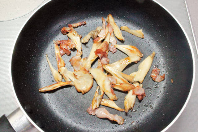 【旬のきのこを贅沢に4種も使えば…】絶対旨いやん♡素材のピュアな味わい「きのこのポタージュ」作ろう