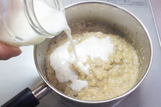 【旬のきのこを贅沢に4種も使えば…】絶対旨いやん♡素材のピュアな味わい「きのこのポタージュ」作ろう