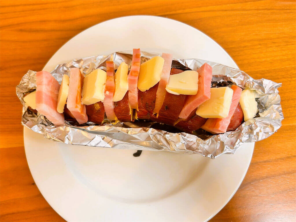 【甘じょっぱループ♡】あの映えすぎるポテト料理を「さつまいも」で作ってみた！チーズ＆蜂蜜がグッジョブ♪