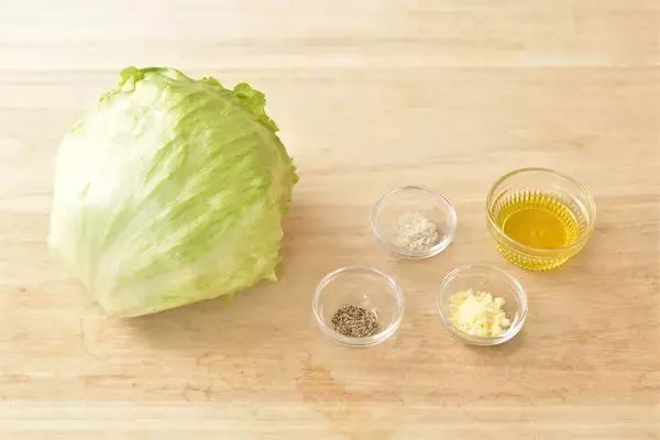 「【農家直伝】レタスは真っ二つで焼くのが至高！「ごろっとレタスのグリル」生＆加熱の旨味ダブルで堪能♡」の画像