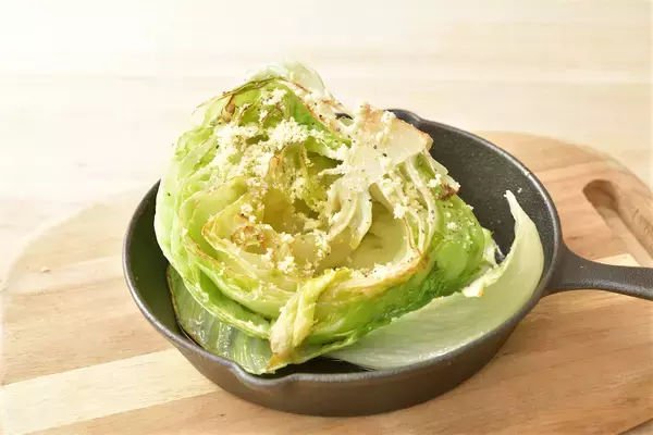 「【農家直伝】レタスは真っ二つで焼くのが至高！「ごろっとレタスのグリル」生＆加熱の旨味ダブルで堪能♡」の画像