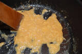 「【リュウジレシピ】「至高のとん平焼き」に挑戦♪え、薄焼き卵はムズいから…スクランブルエッグを乗せる⁉」の画像11