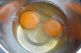 「【リュウジレシピ】「至高のとん平焼き」に挑戦♪え、薄焼き卵はムズいから…スクランブルエッグを乗せる⁉」の画像4