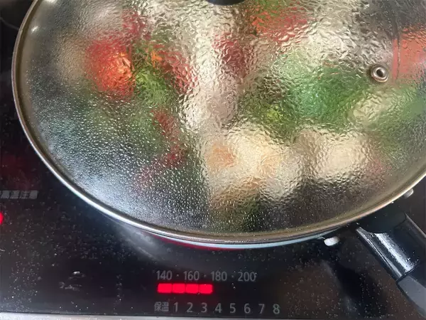 「【鶏むね肉もうパサつかない】砂糖水に1時間漬けるだけ!?驚くほどソフト＆ジューシーに♡【冷めてもフワッフワ】」の画像