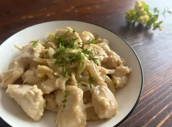 「【鶏むね肉もうパサつかない】砂糖水に1時間漬けるだけ!?驚くほどソフト＆ジューシーに♡【冷めてもフワッフワ】」の画像