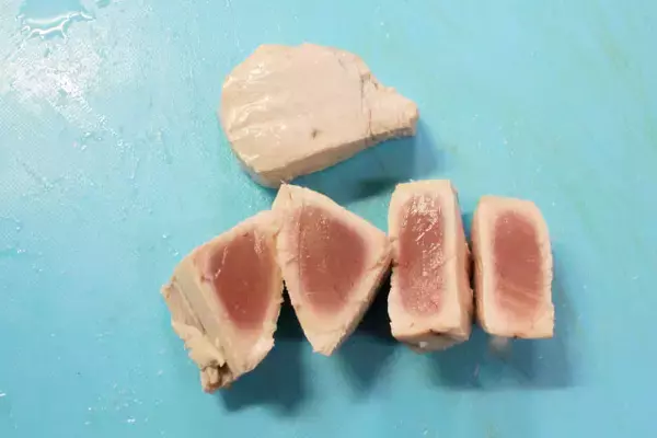 「【初心者でも刺身マスターに】基本の切り方・盛りつけ方を学んで「刺身盛り合わせ」に挑戦！大事なのは高低差!?」の画像