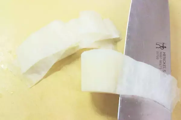 「【初心者でも刺身マスターに】基本の切り方・盛りつけ方を学んで「刺身盛り合わせ」に挑戦！大事なのは高低差!?」の画像