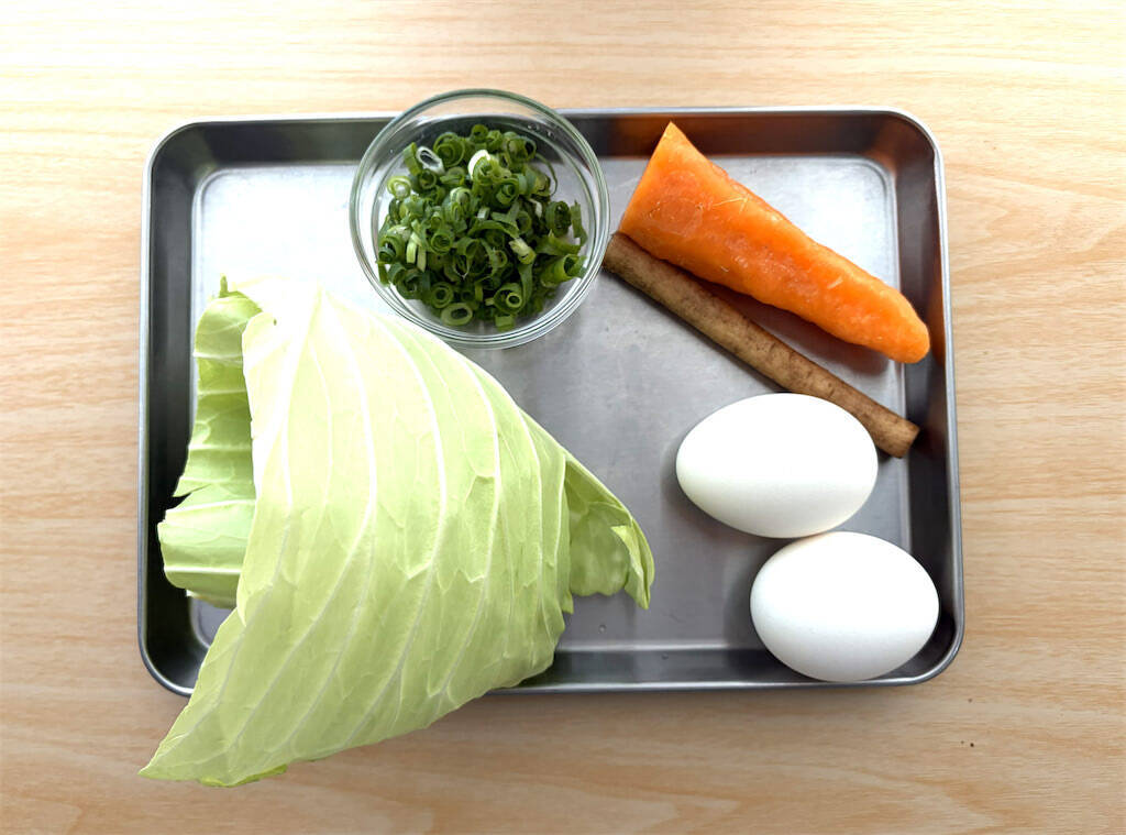 【グレードアップ版みそ汁】キャベツと卵を入れる「粕汁」作ってみた！暑いくらいにあったまるぞ♪