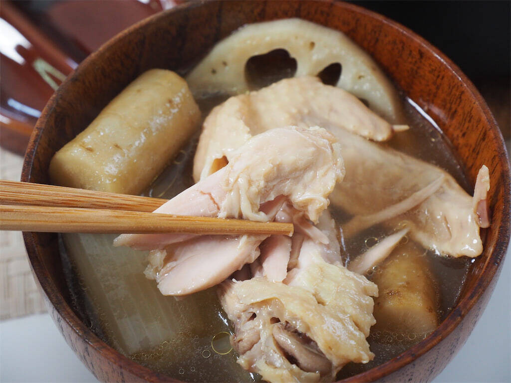 これぞ究極の鍋【志麻さんの滋味レシピ】シンプルなのに奥深い味わい！根菜と鶏肉の「ポン酢鍋」