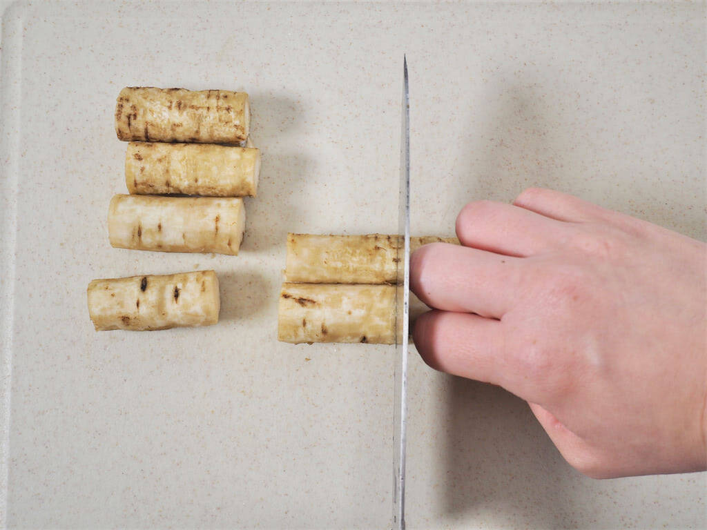 これぞ究極の鍋【志麻さんの滋味レシピ】シンプルなのに奥深い味わい！根菜と鶏肉の「ポン酢鍋」