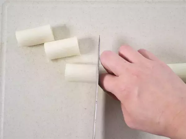 「これぞ究極の鍋【志麻さんの滋味レシピ】シンプルなのに奥深い味わい！根菜と鶏肉の「ポン酢鍋」」の画像