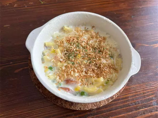 【グラタン革命】レンジ任せで「なんちゃってマカロニグラタン」作ろう！フライパン＆包丁いらず♡小麦粉も不要!?