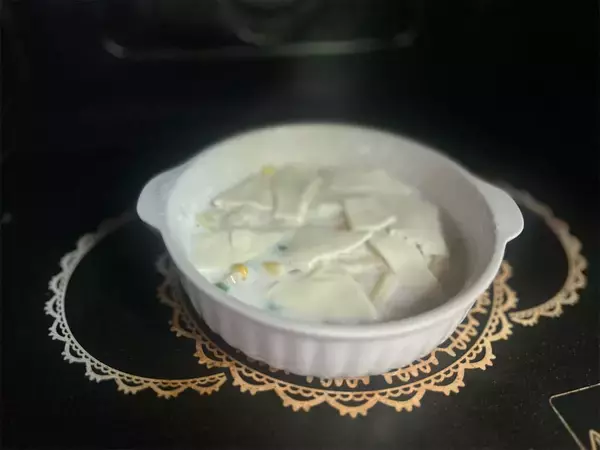 「【グラタン革命】レンジ任せで「なんちゃってマカロニグラタン」作ろう！フライパン＆包丁いらず♡小麦粉も不要!?」の画像