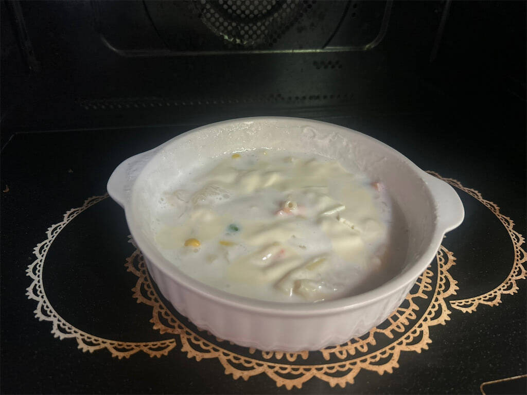 【グラタン革命】レンジ任せで「なんちゃってマカロニグラタン」作ろう！フライパン＆包丁いらず♡小麦粉も不要!?