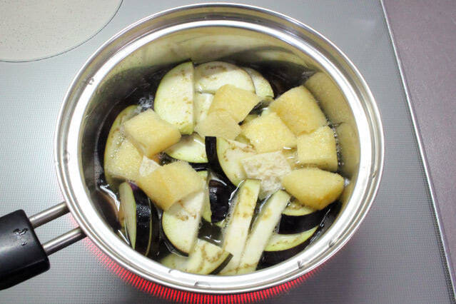 【みそ汁で血液サラサラ!?】玉ねぎは煮込むな！「生のままトッピング」でシャキシャキ食感と風味レベルアップ♪