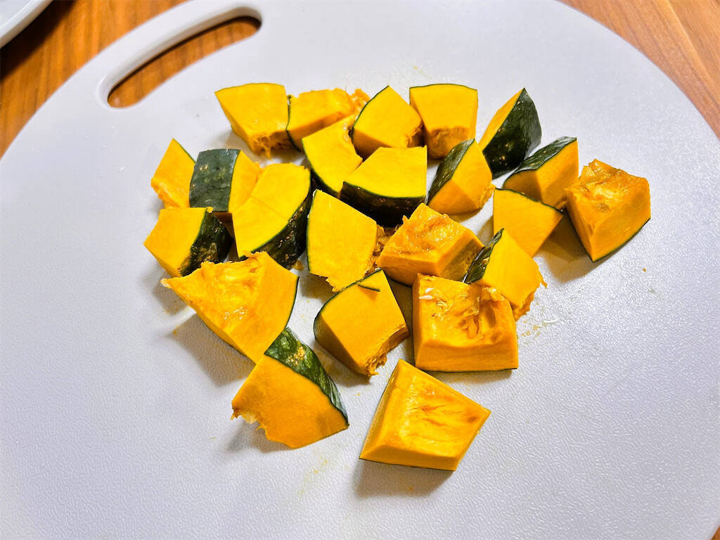 【かぼちゃはツナマヨに合わせろ！】卵ゴロゴロ「かぼちゃサラダ」作ってみた！オイル活用でしょっぱコク甘♡