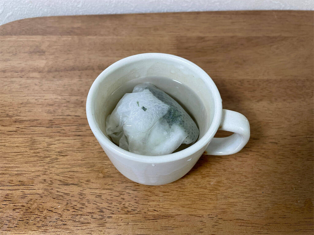 【老舗お茶屋考案】今が旬♪「新茶」を急須ナシでおいしく淹れる方法は…「え、キッチンペーパーで⁉」冷茶もOK！