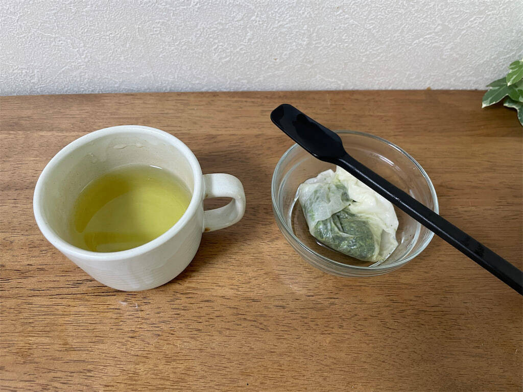 【老舗お茶屋考案】今が旬♪「新茶」を急須ナシでおいしく淹れる方法は…「え、キッチンペーパーで⁉」冷茶もOK！
