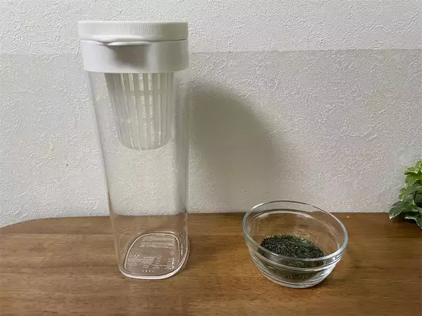 「【老舗お茶屋考案】今が旬♪「新茶」を急須ナシでおいしく淹れる方法は…「え、キッチンペーパーで⁉」冷茶もOK！」の画像