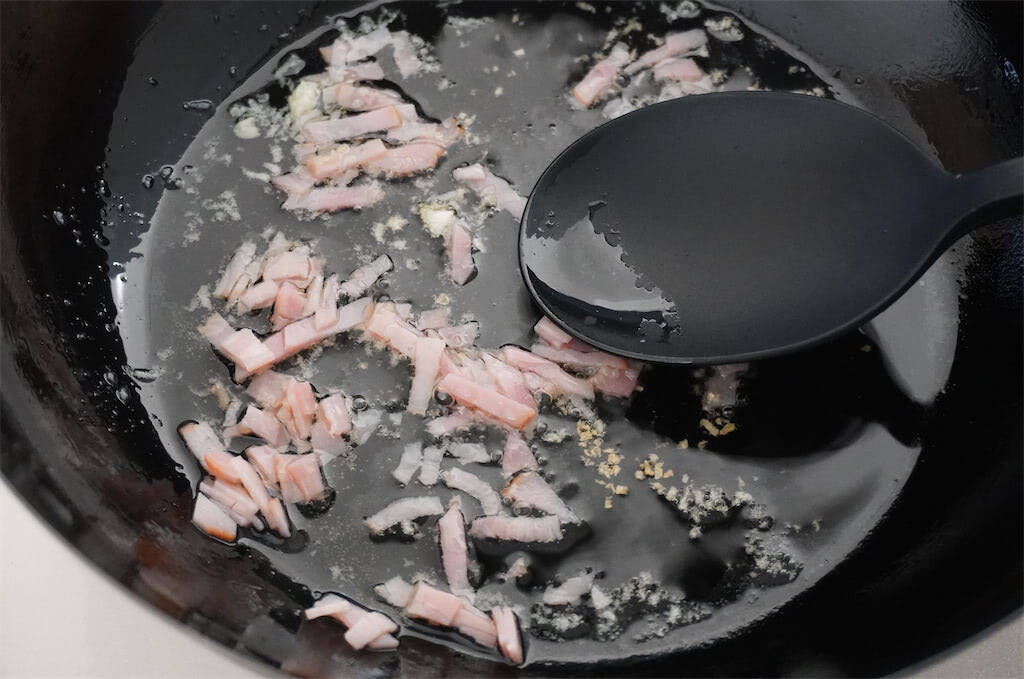 【カリフラワーの無限レシピ】パン粉で「魔法のカリカリソース」作ったら…1株消えたんだが!?【農家直伝】