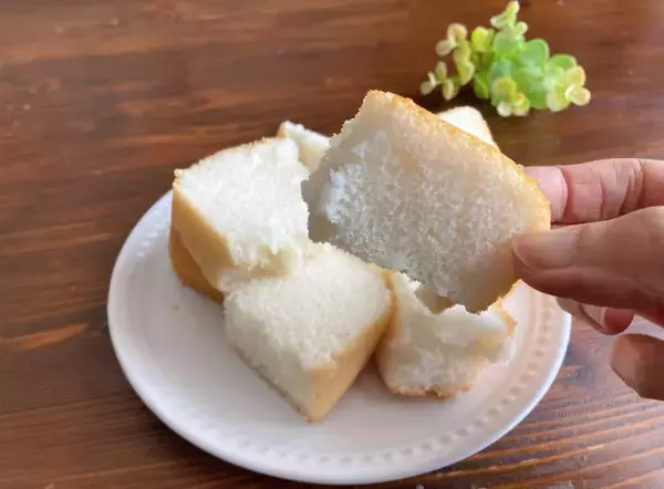 「パン用米粉って知ってる!?小麦粉ゼロで「食パン」焼いてみた結果…新感覚なもっちりしっとり食感に出会えた話♪」の画像