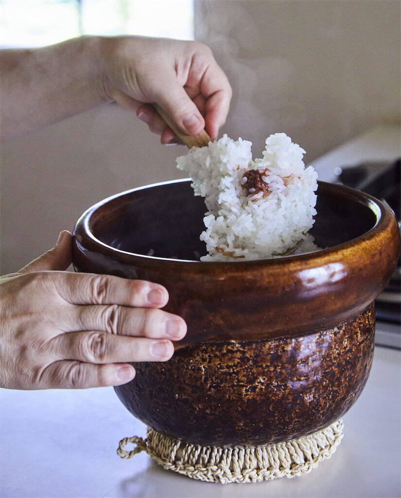 【おにぎり革命】料理家・飛田和緒さんの絶品「おにぎり」♡梅干しは「一緒に炊き込む」が正解!?