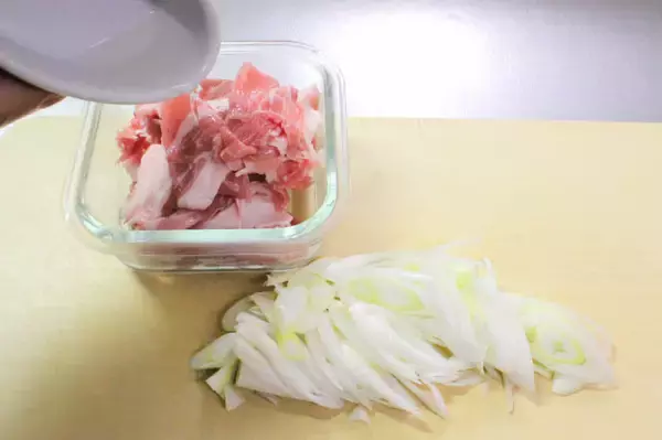 「【焼きそば焼こうぜ】夏に堪らん！パリッもちっ「旨塩焼きそば」焼こう♪この味何かに似て…あ、タン塩味⁉」の画像