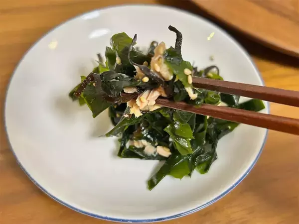 「【海藻サラダの最適解】乾燥わかめで作れる「極上サラダ」作ってみた！ツナ＆塩こんぶで旨味爆上げ♪」の画像