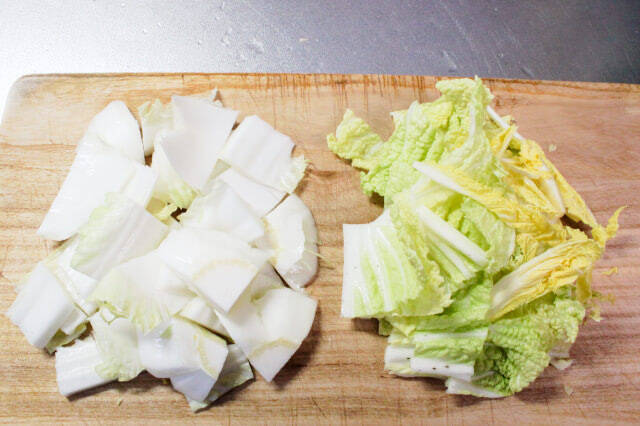 【シェフ三國の白菜大量消費】煮る、蒸す、焼く技法を駆使！甘さを引き出す「白菜づくしのスープ」に挑戦