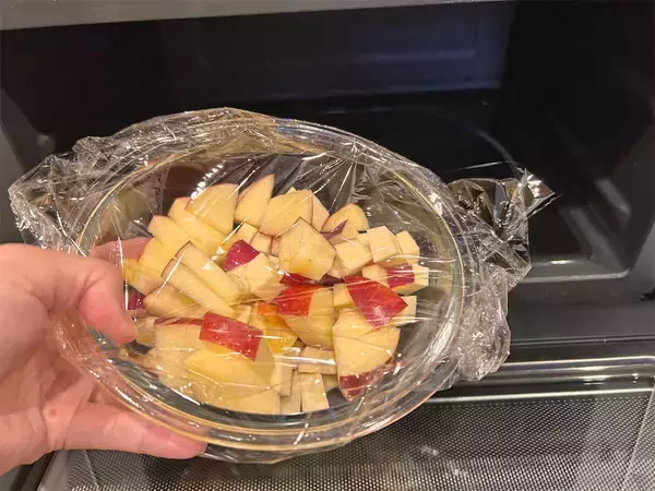 「【冷凍パイシート＆トースターで簡単】さつまいもとりんごで「スイーツキッシュ」作ってみた！ホクっと甘酸っぱ♪」の画像