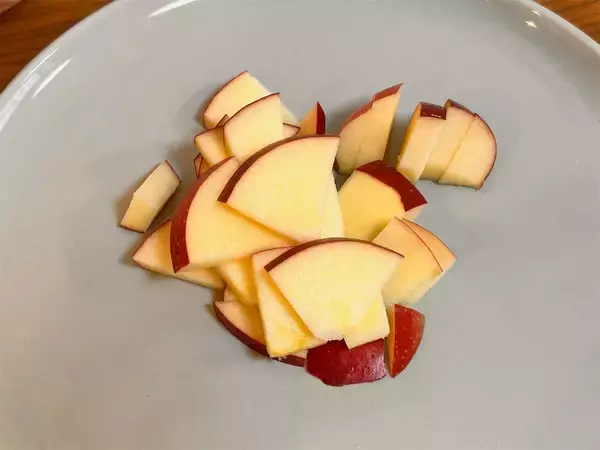 「【冷凍パイシート＆トースターで簡単】さつまいもとりんごで「スイーツキッシュ」作ってみた！ホクっと甘酸っぱ♪」の画像