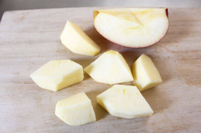 【香港YouTuber】え、ポテトフライならぬ「りんごフライ」作ってみた！外はカリサク中とろ～り♡甘酸っぱ！