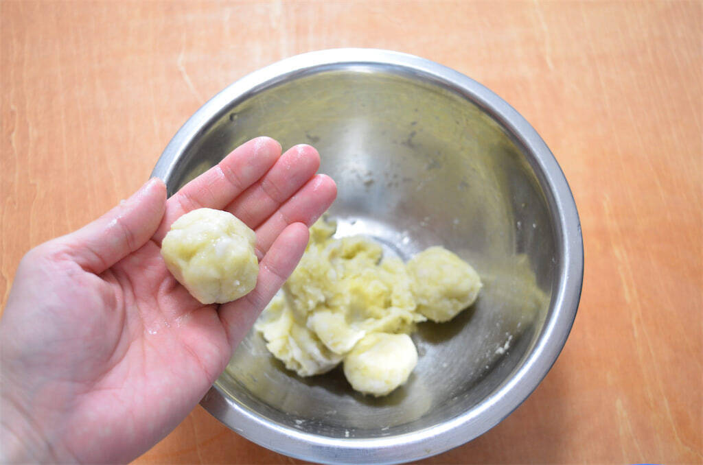 【芋好き必食】さつまいもと里芋がバトル!?「けんかもち」作ってみた！いや、仲良すぎかよ♡【高知の郷土食】