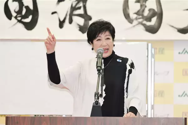 「東京・有楽町にトラクターや"疑似畑"が出現!?【国消国産秋まつり】"天気予報の女神"も駆け付け語る「食べて農家を応援！」」の画像