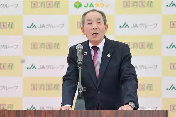 「東京・有楽町にトラクターや"疑似畑"が出現!?【国消国産秋まつり】"天気予報の女神"も駆け付け語る「食べて農家を応援！」」の画像