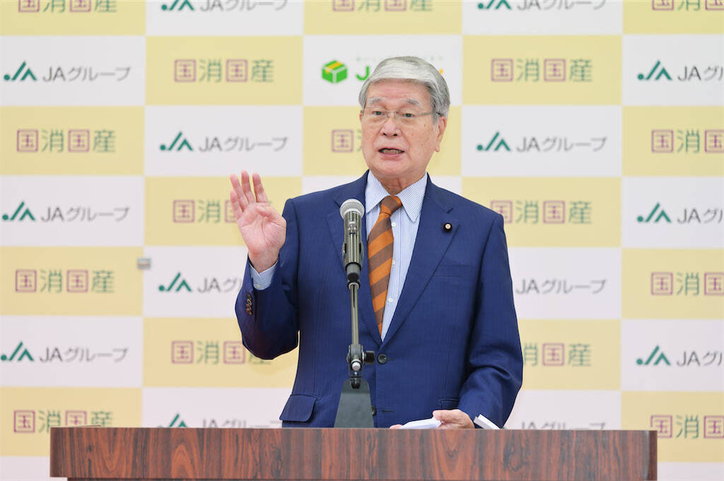 東京・有楽町にトラクターや"疑似畑"が出現!?【国消国産秋まつり】"天気予報の女神"も駆け付け語る「食べて農家を応援！」