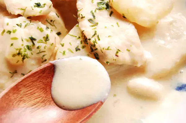 「【癒されシチュー】豆乳とだし汁でほっこり和風「鶏肉とじゃがいもの豆乳煮」作ってみた♪なんて優しいスープ♡」の画像