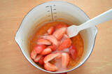 「【果物と野菜のイイとこ取り】いちごに「にんじん」加えたら…極上ジャムになった件！すりおろし食感が新しい♪」の画像7