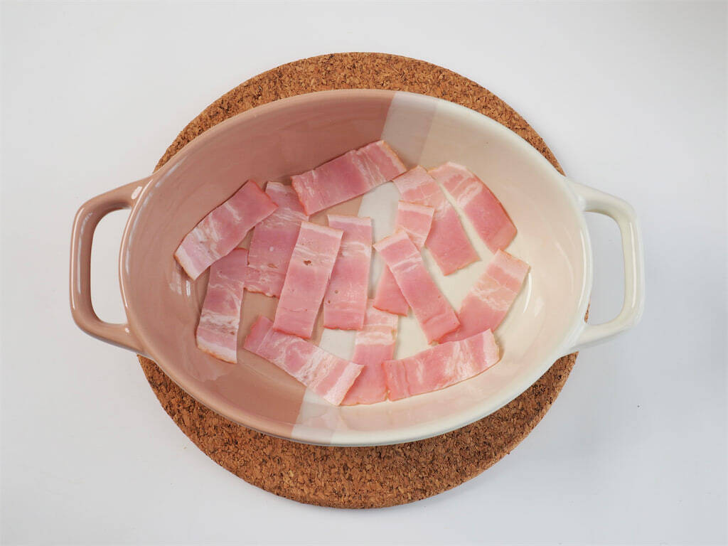 【レンチン5分でドリア風】オーブン不要の「とろけるチーズ雑炊」作ってみた！「骨活」できちゃう牛乳ベース♪