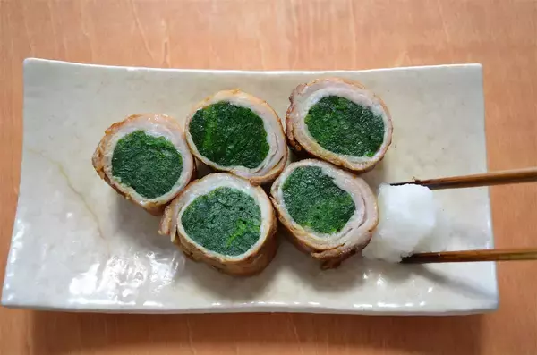「【しょうがでマンネリ打破】肉巻きを「しょうが焼き風」で作ってみた！ほうれん草からお肉の旨みエキスが♡」の画像
