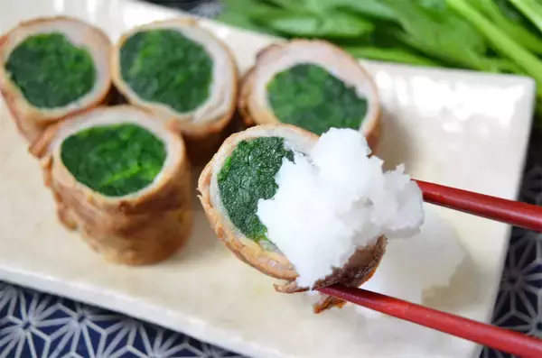 「【しょうがでマンネリ打破】肉巻きを「しょうが焼き風」で作ってみた！ほうれん草からお肉の旨みエキスが♡」の画像